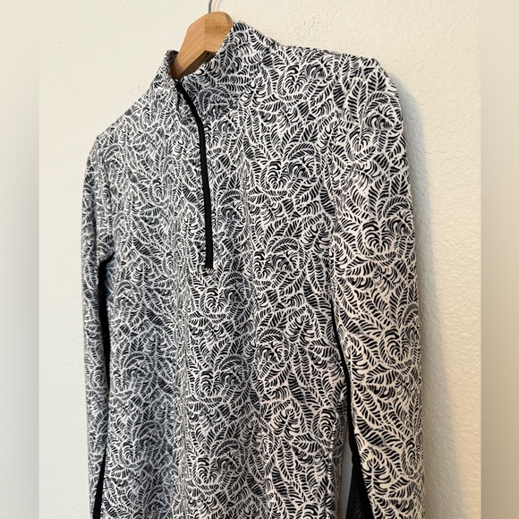 Tommy Bahama Everyday Active Mesh Long Sleeve Shirt - Picture 2 of 7